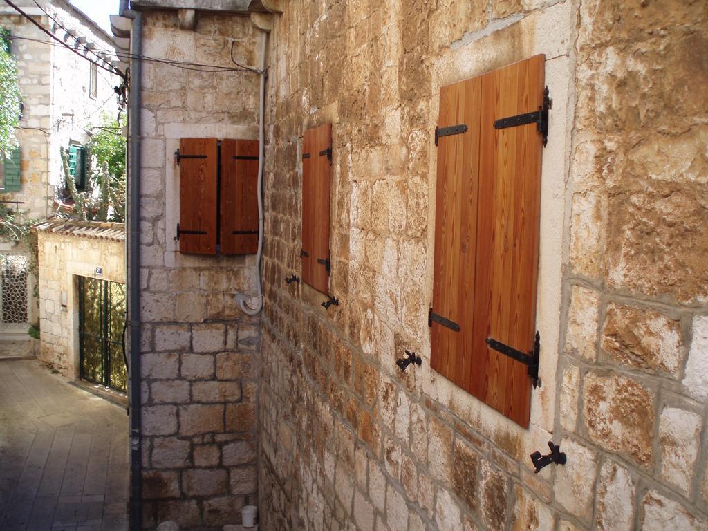 Apartment House Vitaic Supetar Exterior foto